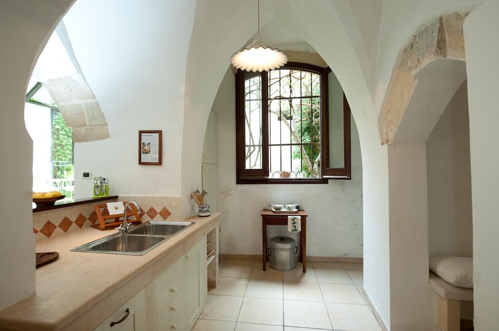 ليتشي Casa D'Artista Suite & Garden المظهر الخارجي الصورة